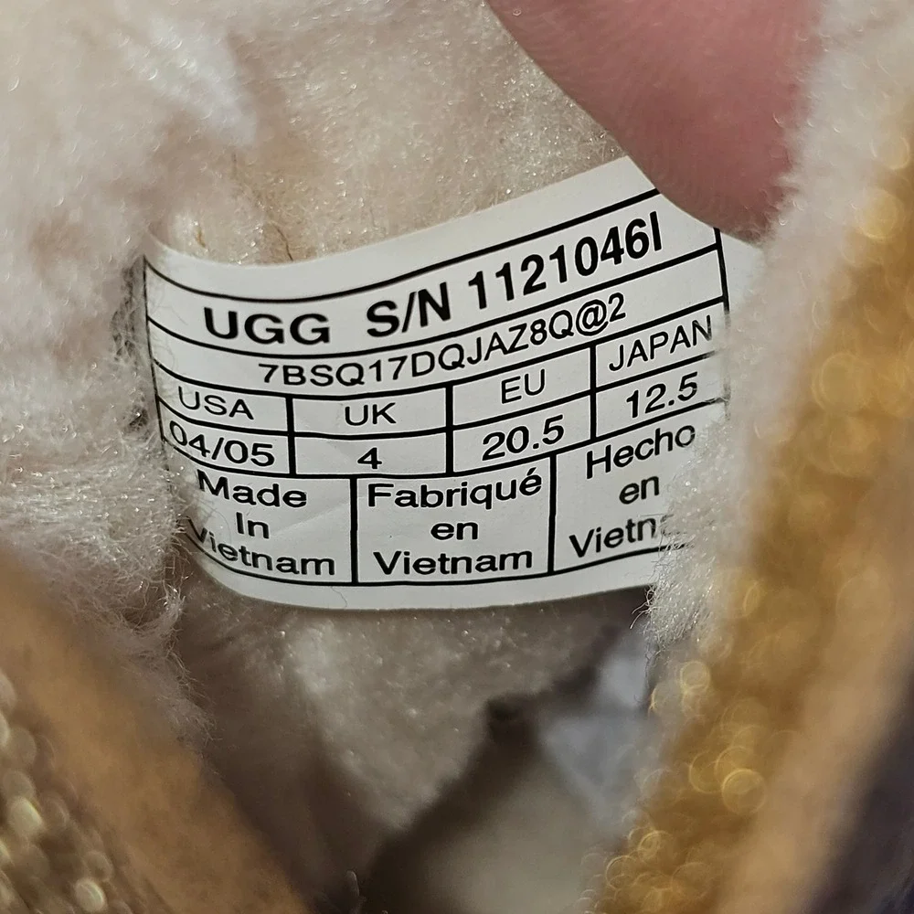 UGG jesse bow