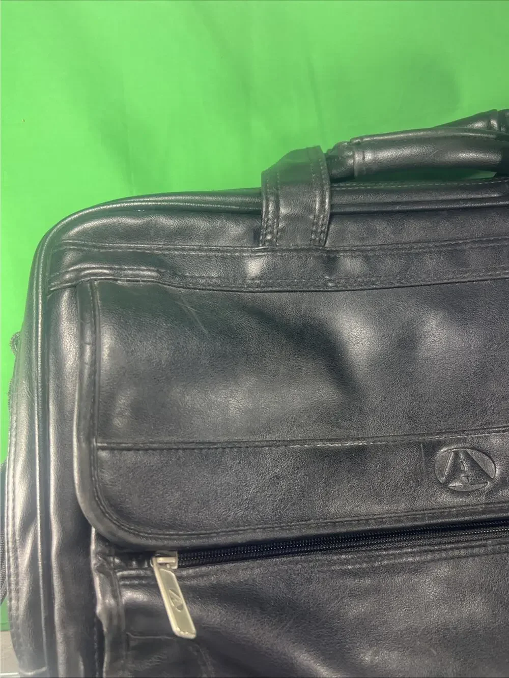 Avenues America: vintage harness leather laptop briefcase