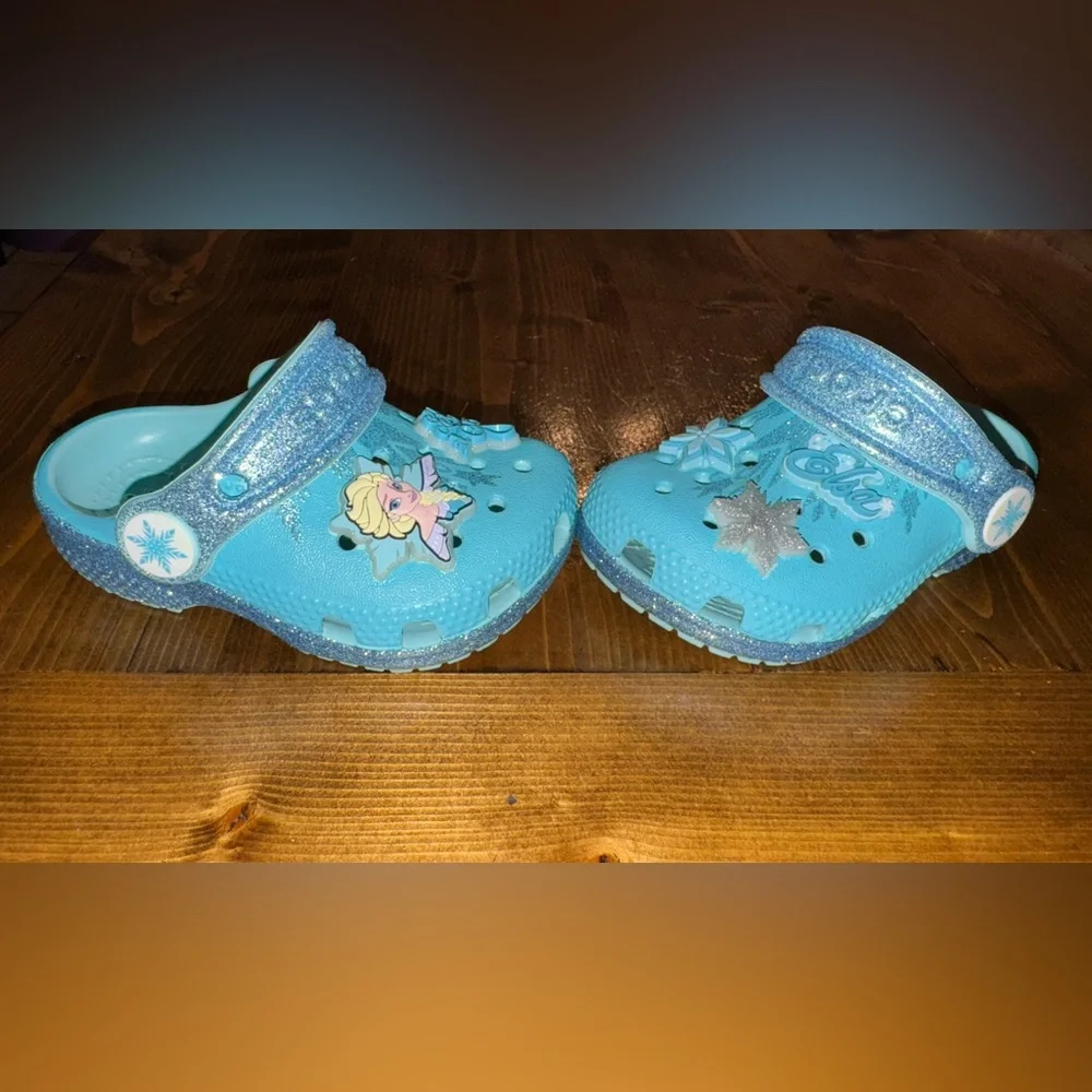 CROCS disney frozen