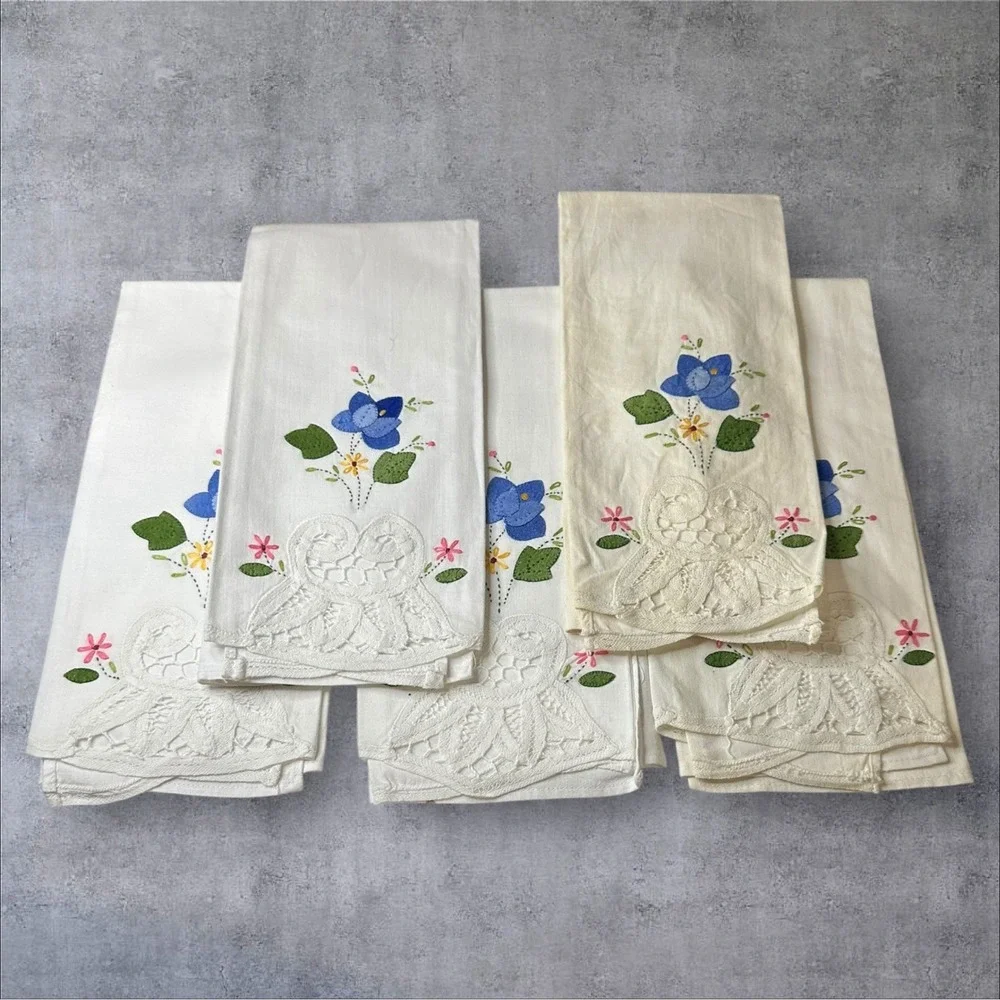 Set‎ of 5 - Vintage Hand Appliqued Fingertip Towel with Blue Flower