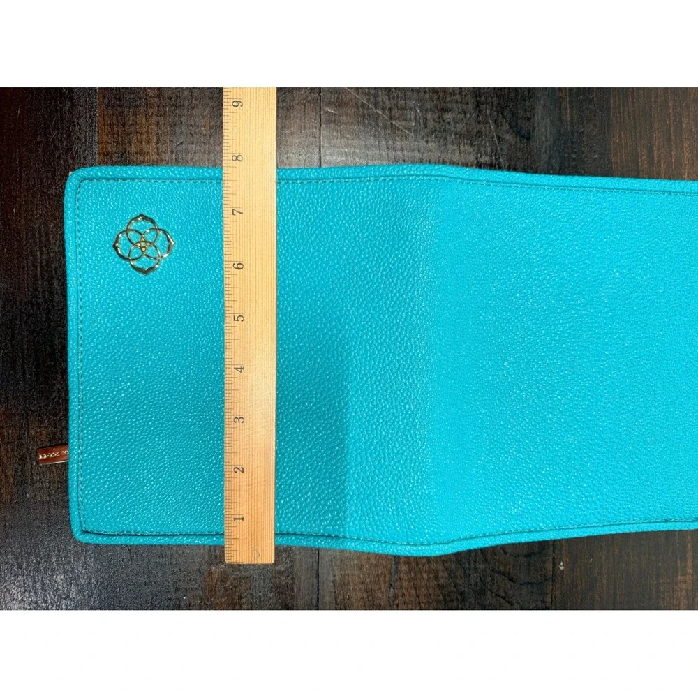 Kendra Scott turquoise faux