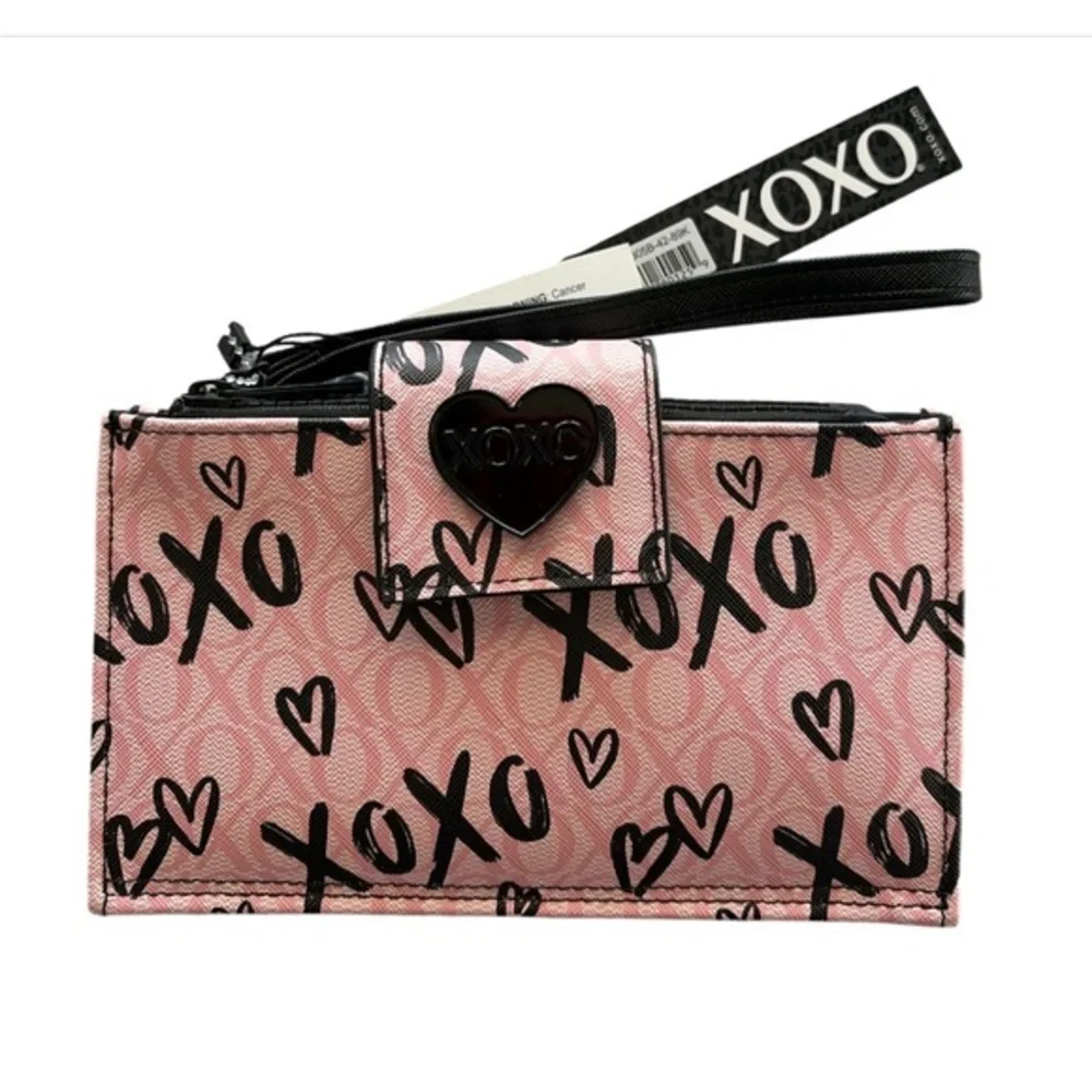 XOXO Pink and Black Patterned Wristlet