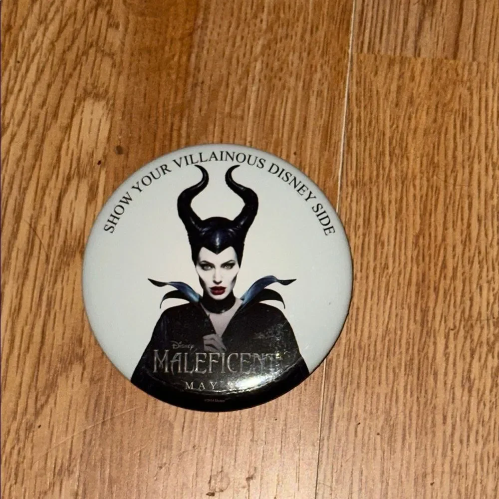 Disney Maleficent Movie Collector Button Pin Official Promo Memorabilia Villain