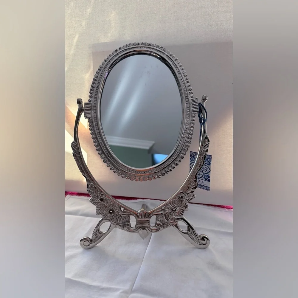 N/A beautiful oval