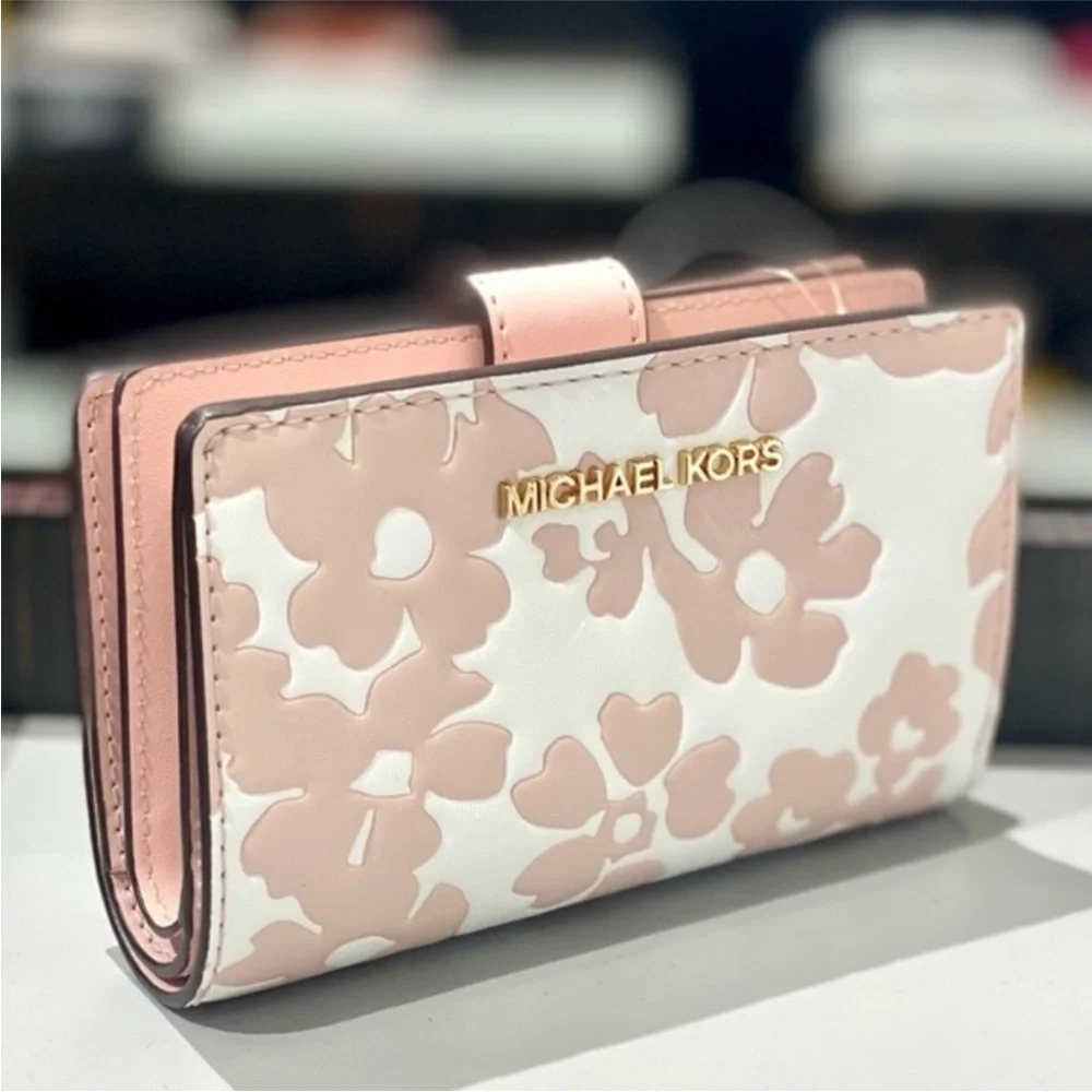 Michael Kors elegant michael