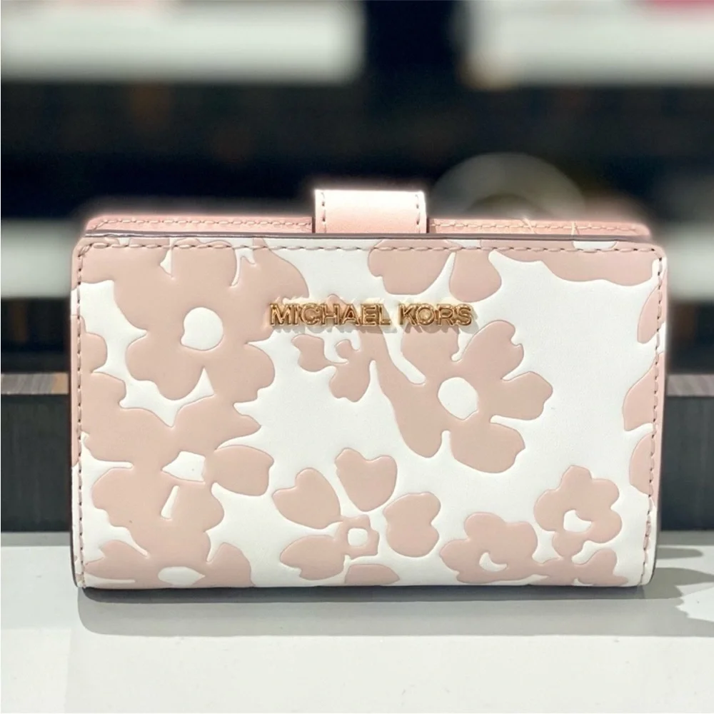 Michael Kors elegant michael