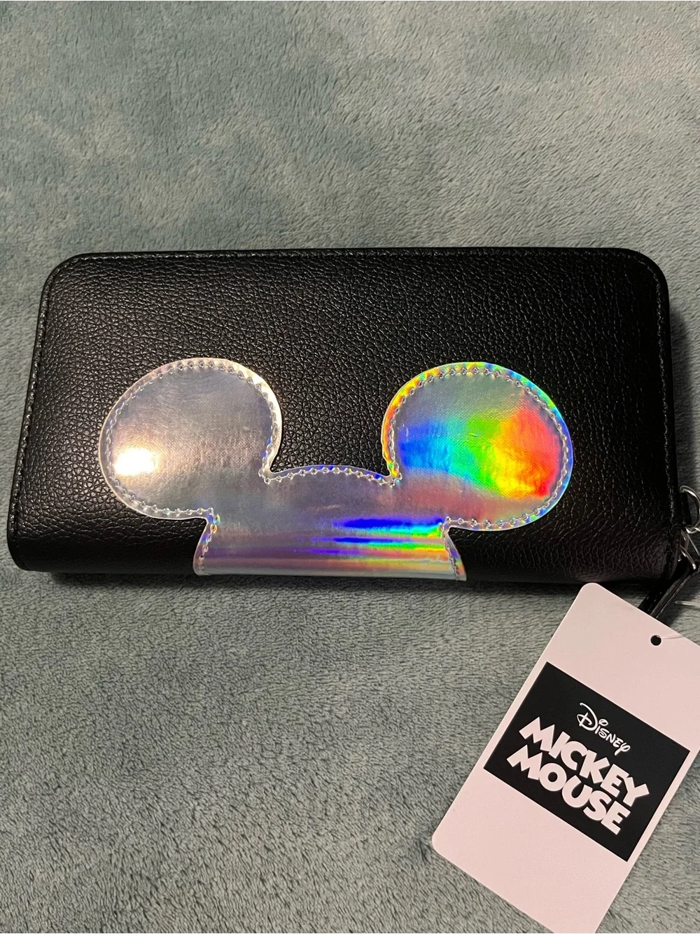 Disney sleek wallet