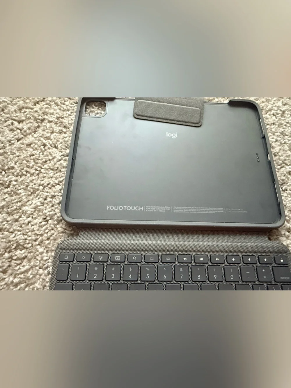 Logitech fabric folds easy