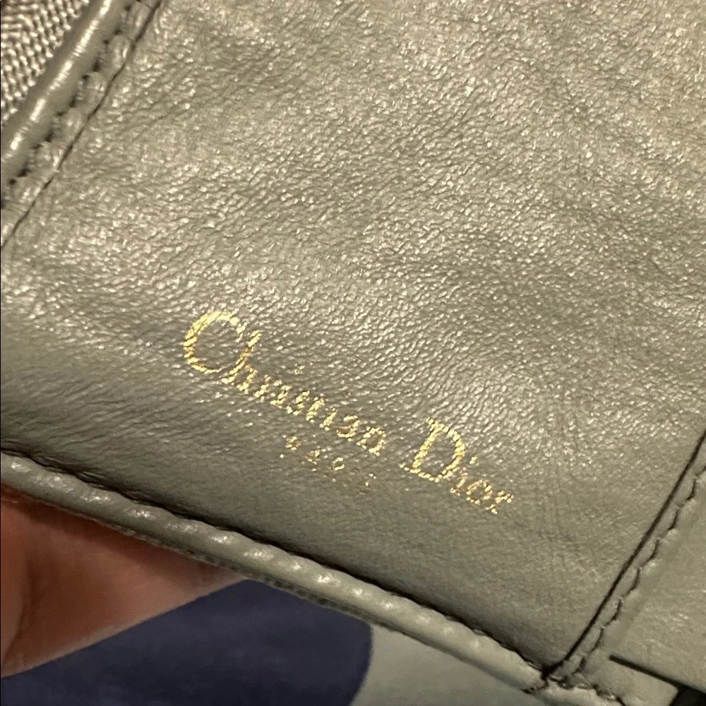 Dior chic wallet