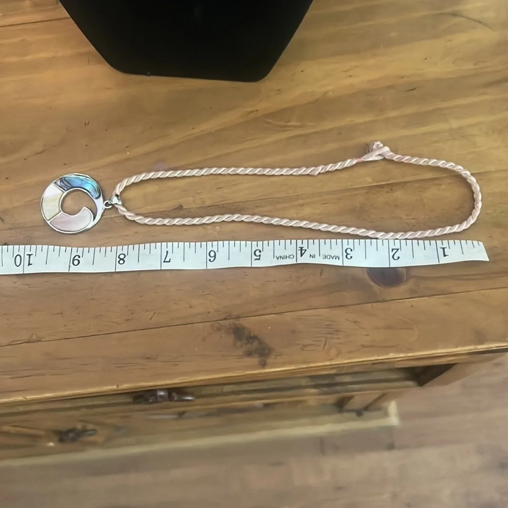 Women’s Necklace
