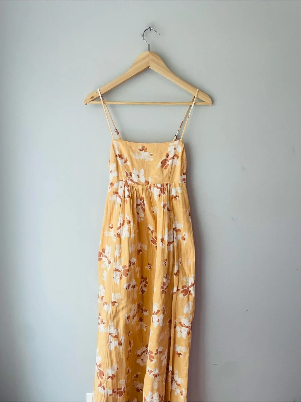Abercrombie & Fitch soft size feminine