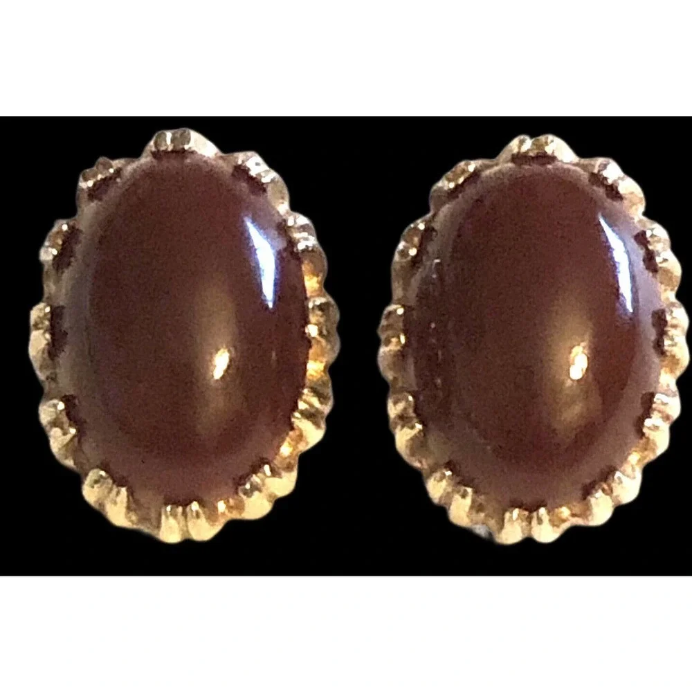 Reja Glass Domed Carnelian Cabochon Gold Plated Signed Clip On Earrings
