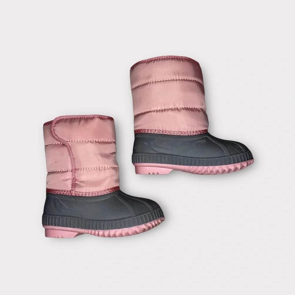 Old Navy Pink And Gray Puffer Snow Boots