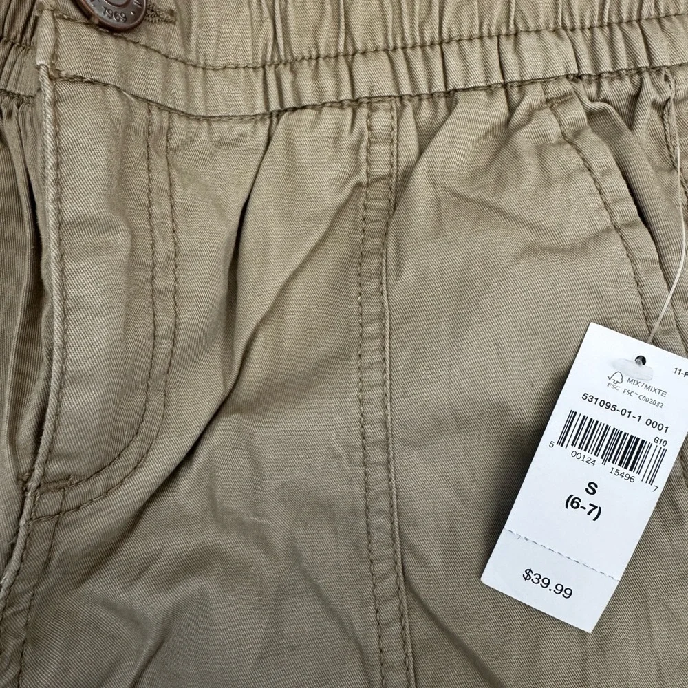 GAP sturdy cargo