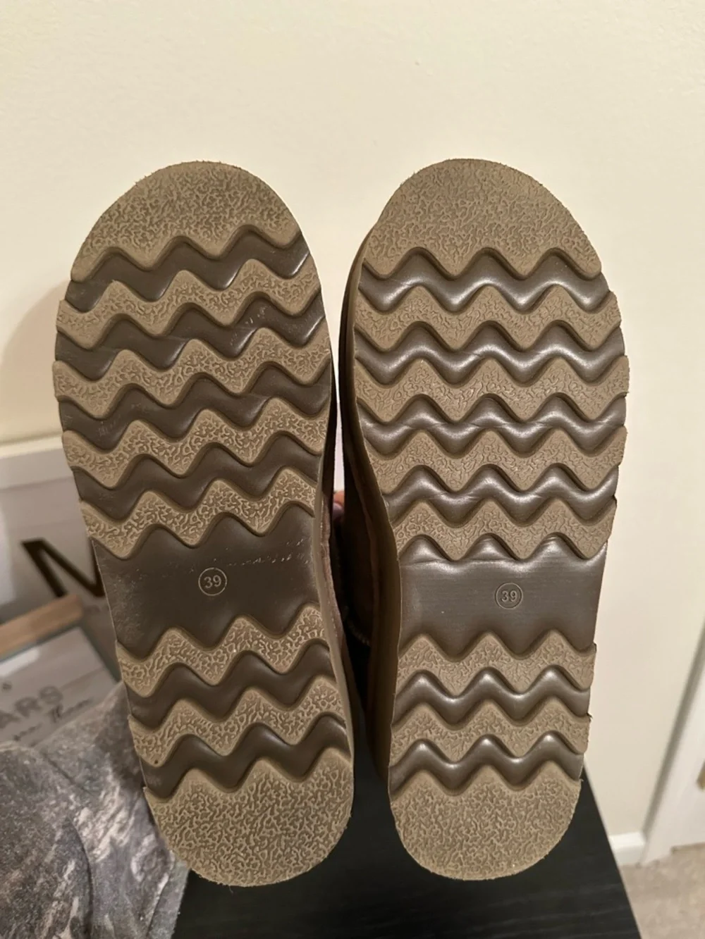 N/A stylish taupe