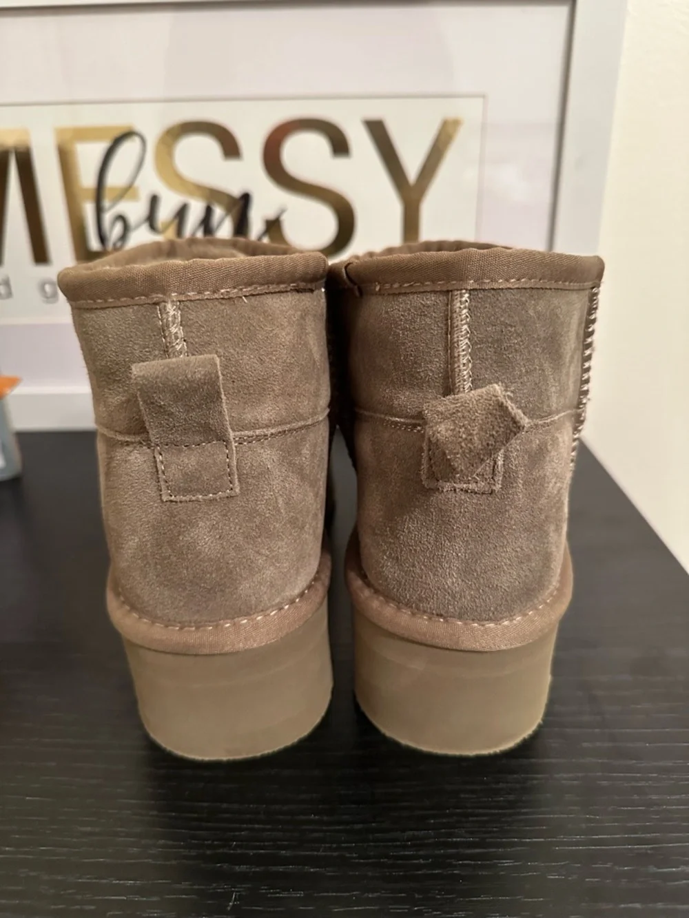 N/A stylish taupe