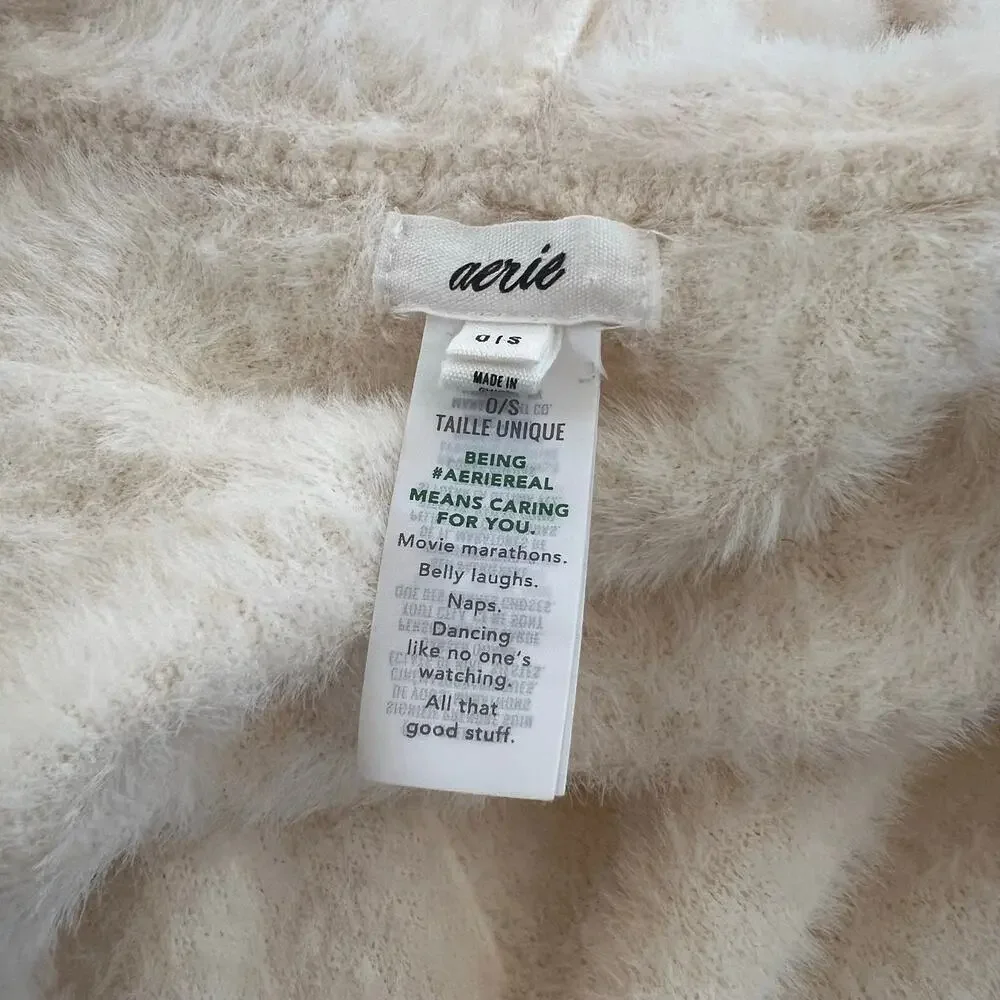 Aerie title hooded