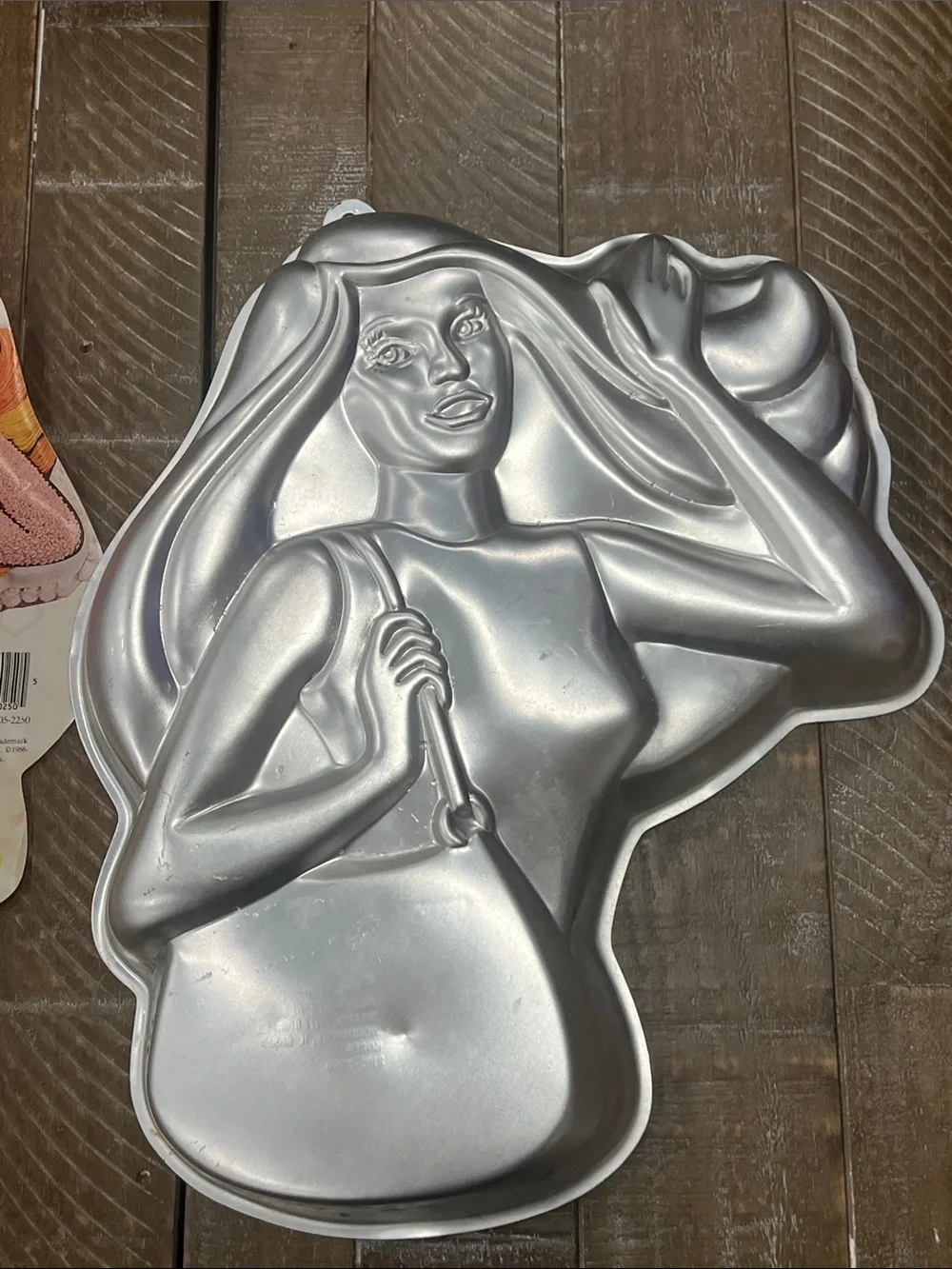 Wilton barbie molded