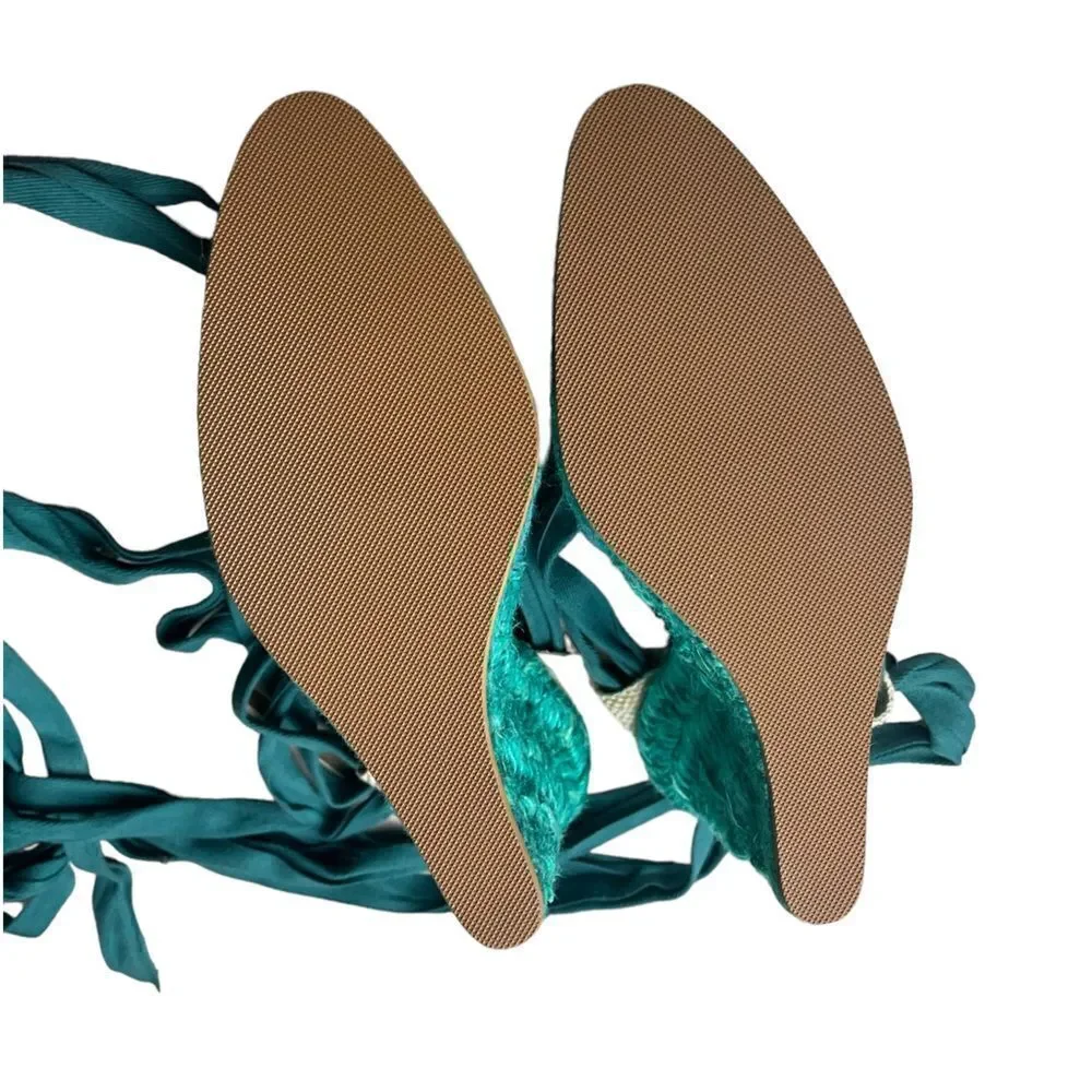 Emanuel Ungaro design finishes