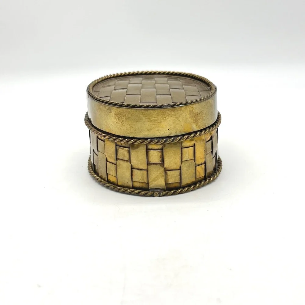 N/A vintage oval