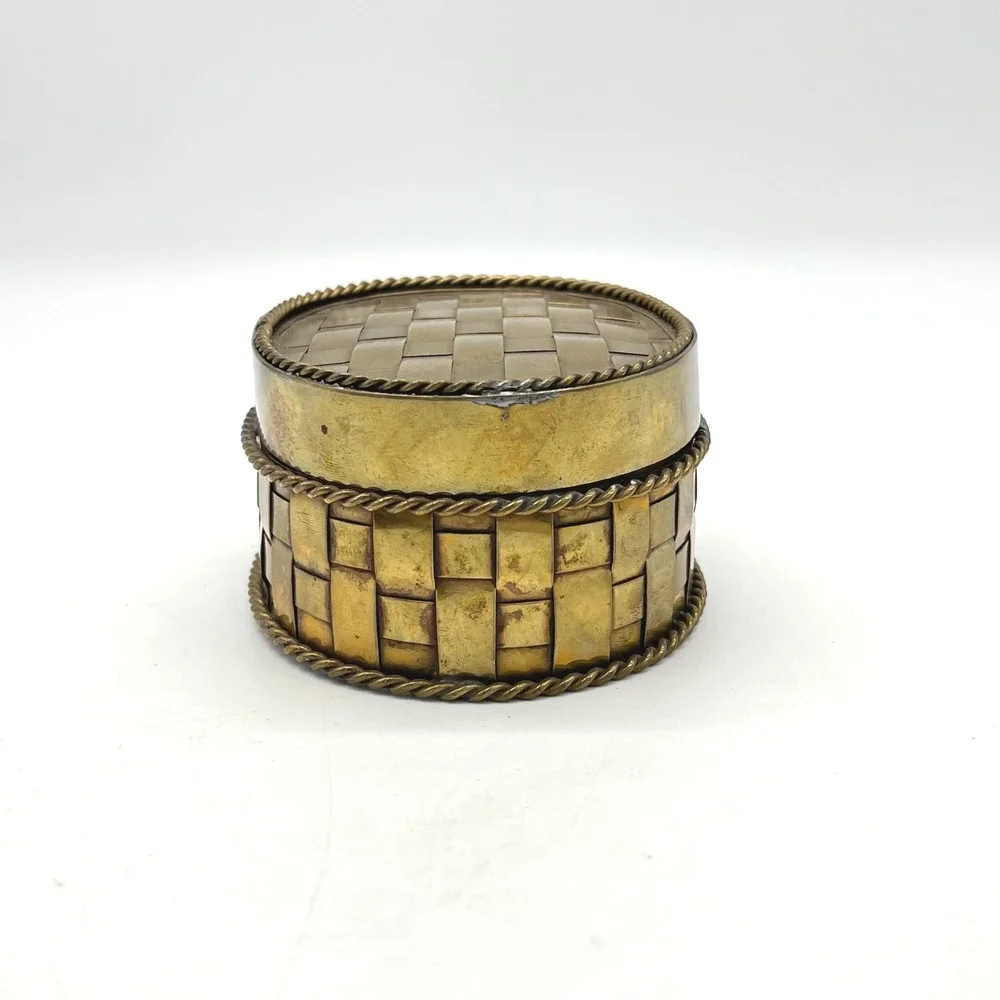 N/A vintage oval