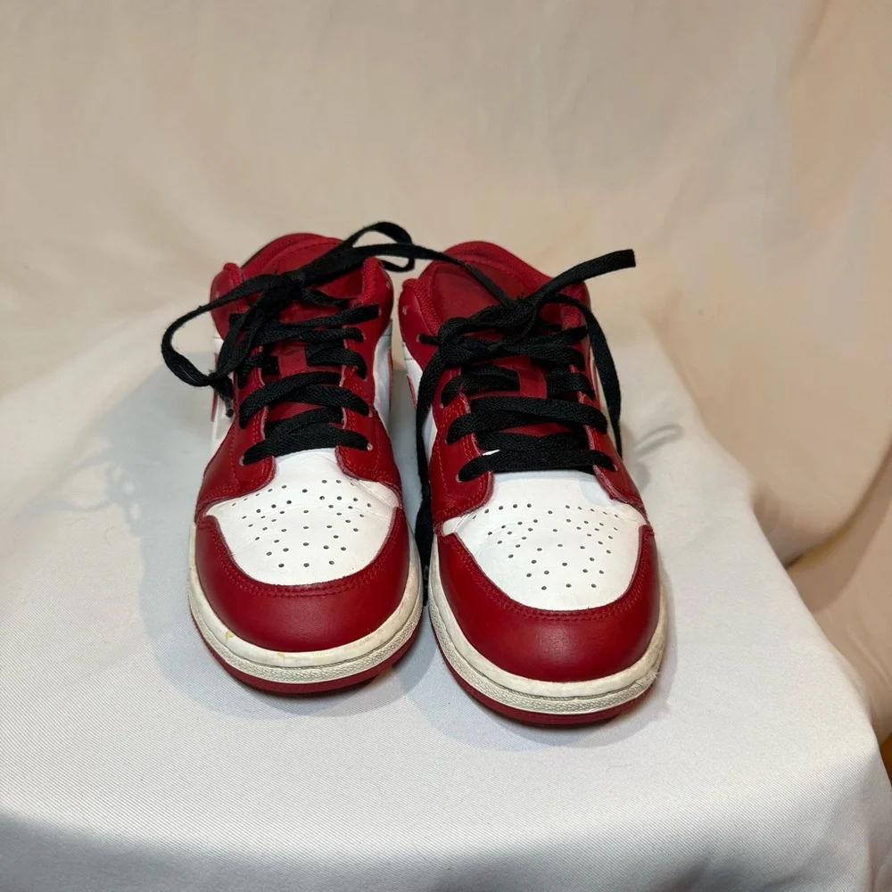 Nike Air Jordan 1 Low GS Reverse Black Toe 553560-163 Red White‎ Black Size 6Y