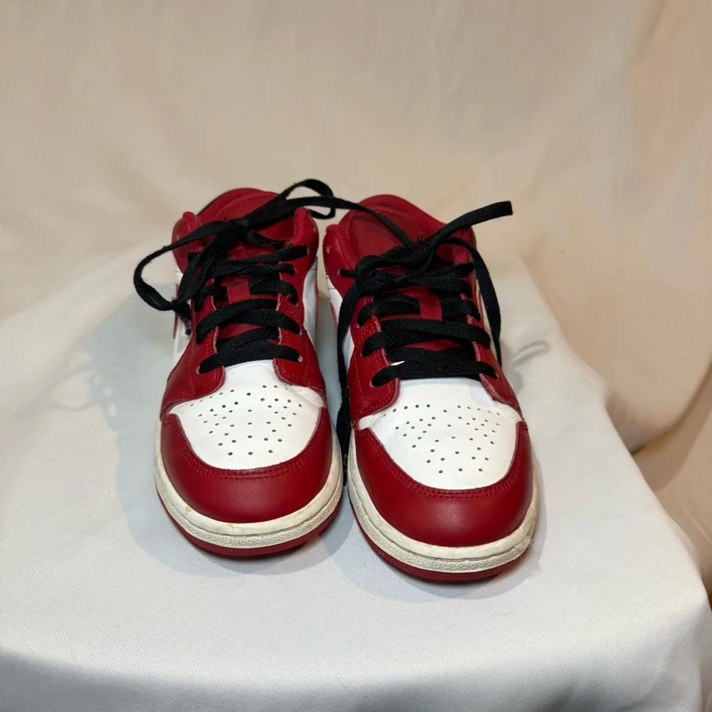 Nike Air Jordan 1 Low GS Reverse Black Toe 553560-163 Red White‎ Black Size 6Y