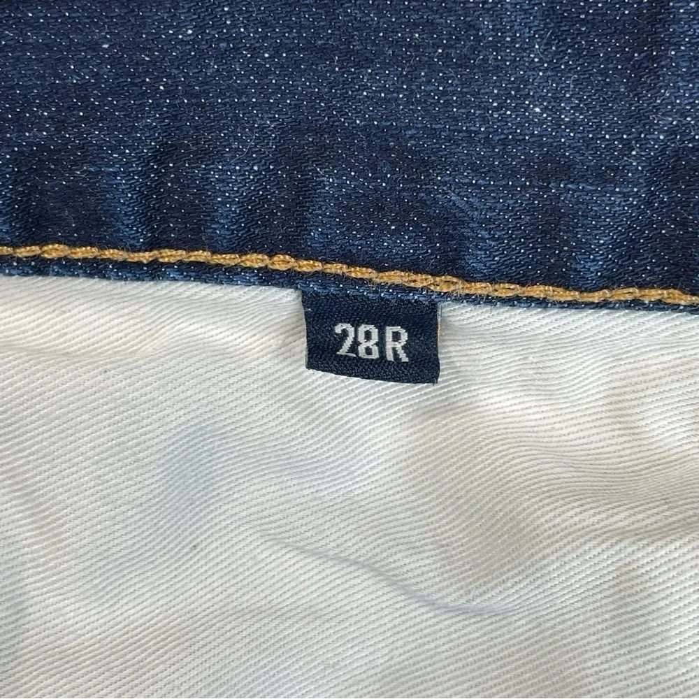 Imogene + Willie Imogene Slim Jeans. 28R