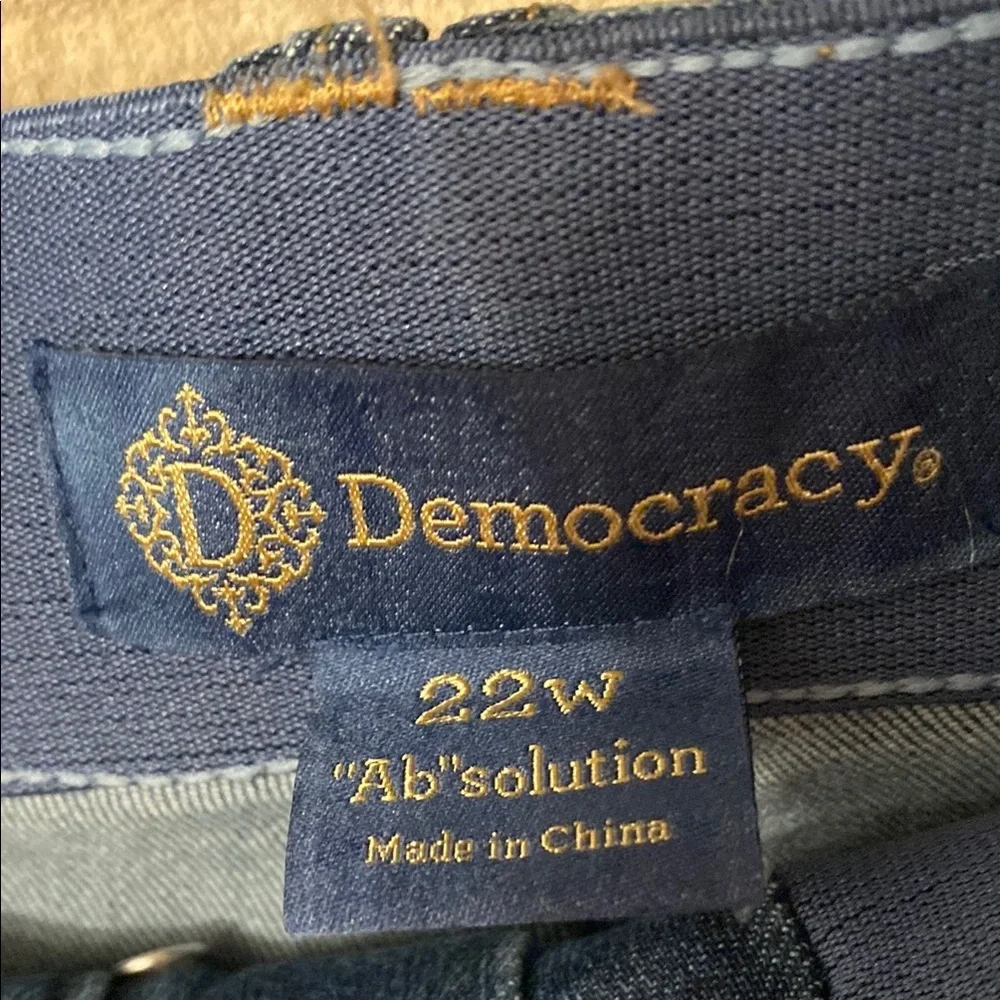 -NWT Democracy 