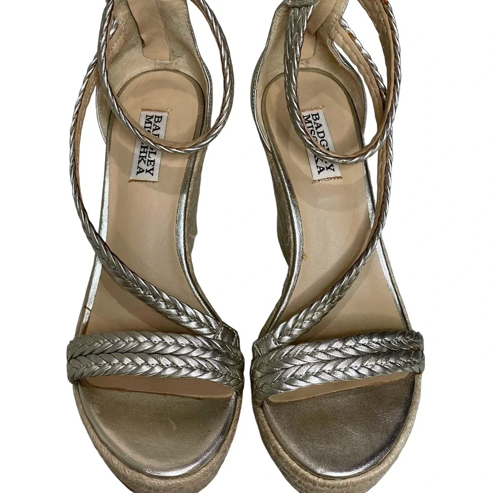 Badgley Mischka Gold‎ Wedge Sandals Size 8 Braided Strappy Espadrille Heels