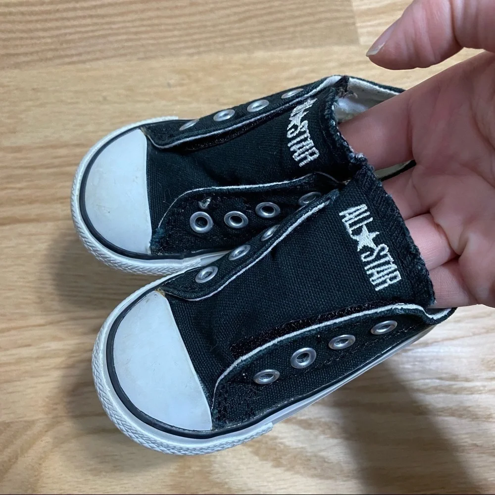 Converse box great shoes