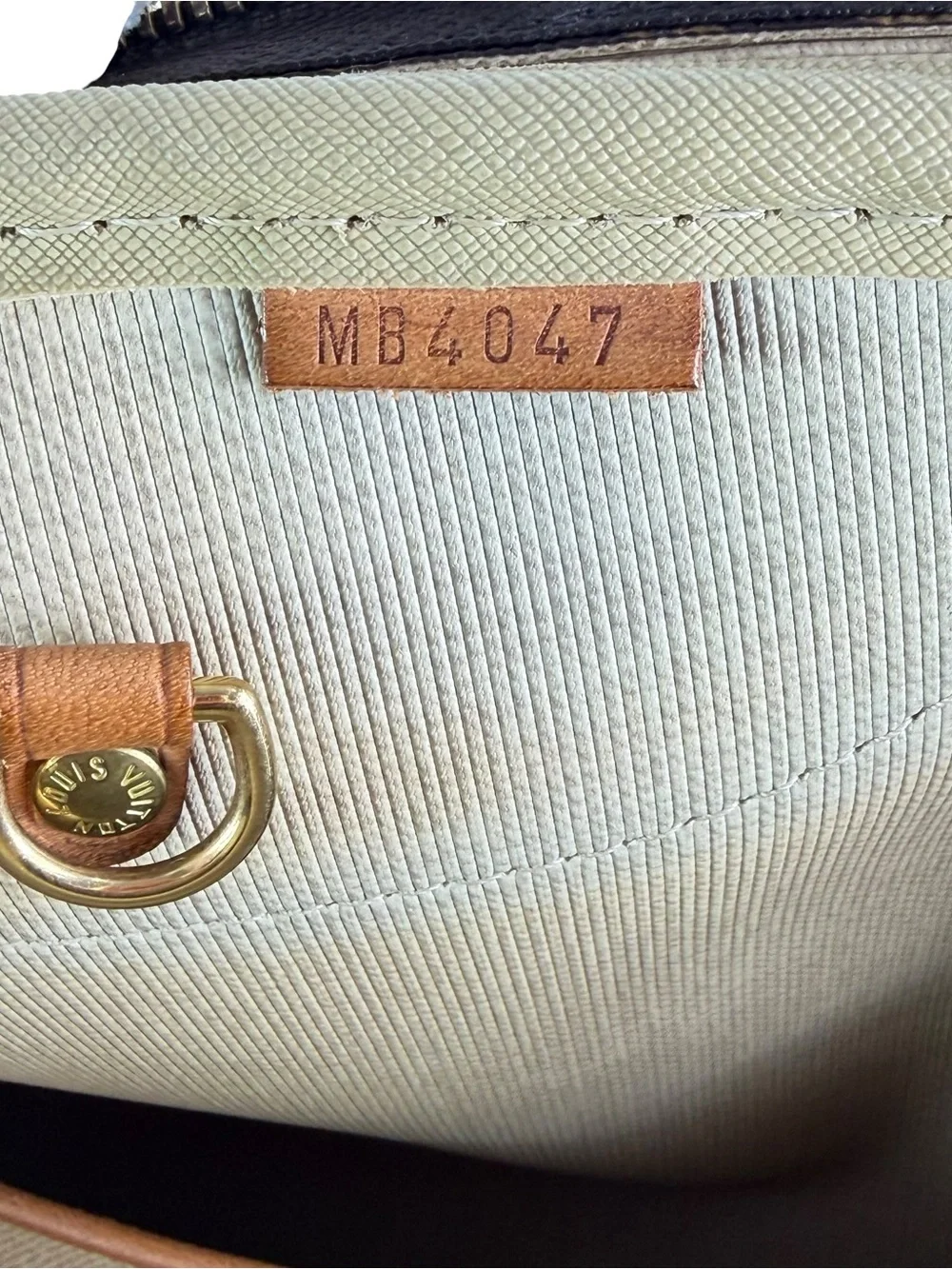 Louis Vuitton very good