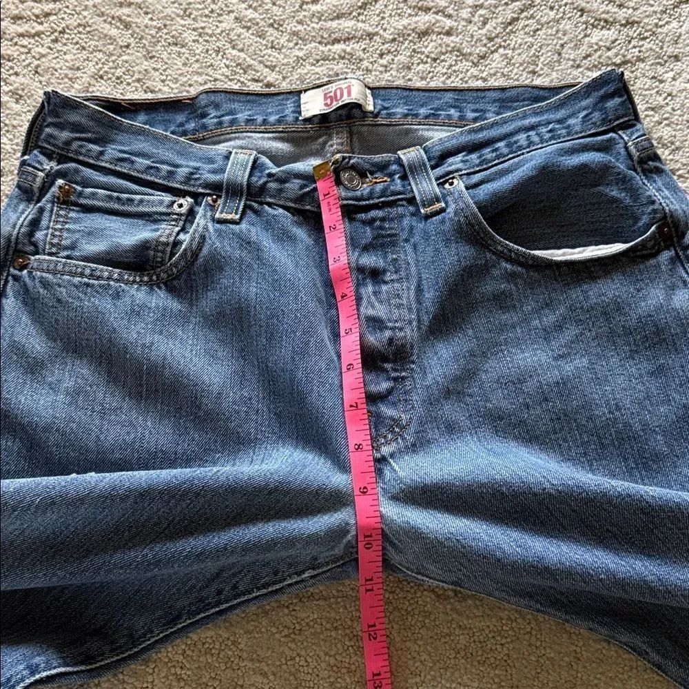 Levi's Men's 501 Original Fit Jeans Straight Leg Button Fly 100% Cotton