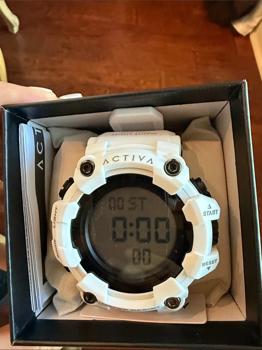Ativa sporty reset bezel