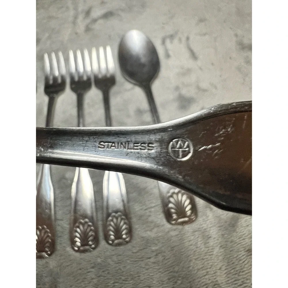 Oneida beautiful vintage