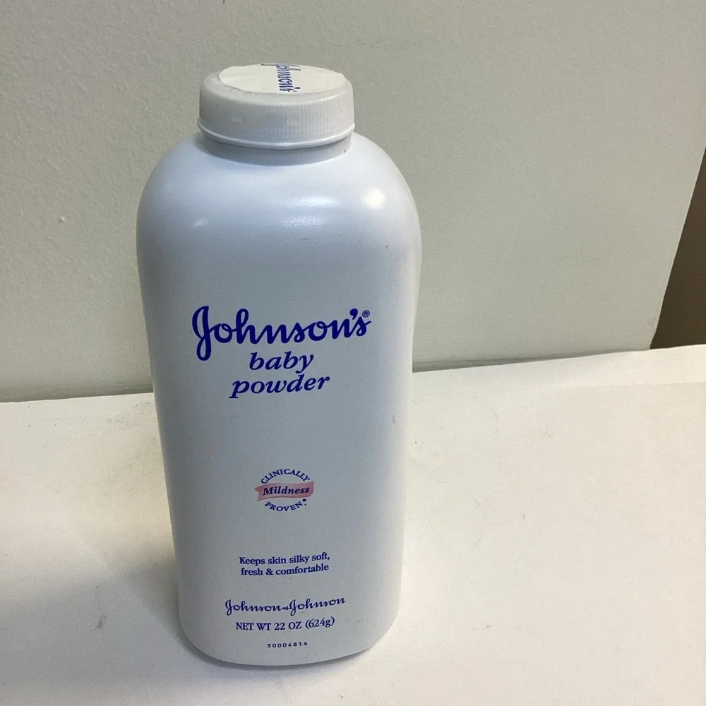 Johnsons & Johnsons Original Formula 1994 Talc Baby Powder  22 oz   Full
