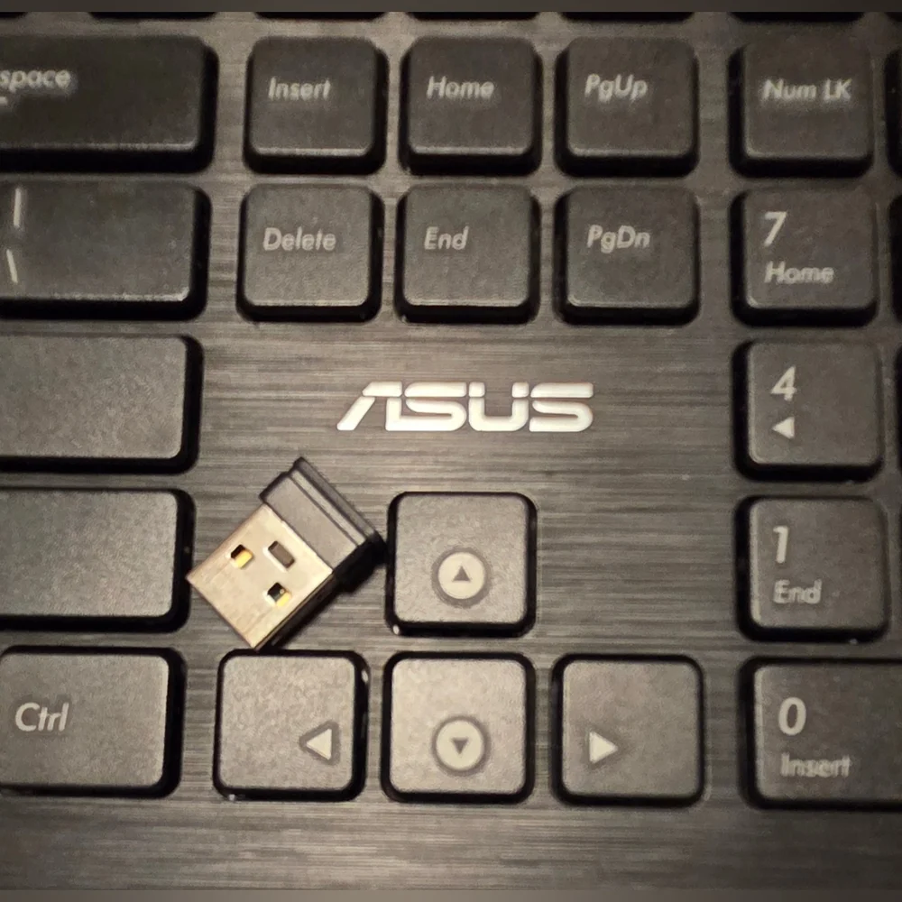 ASUS Wireless Full Size Keyboard w/ USB Receiver Tested Working