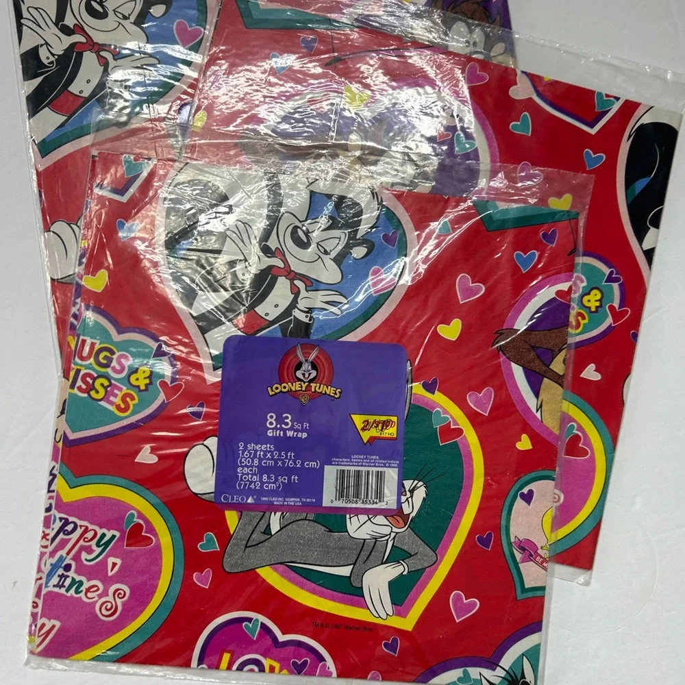 cleo gift wrap