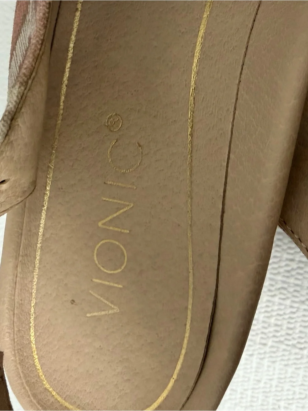 Vionic coralina chevron