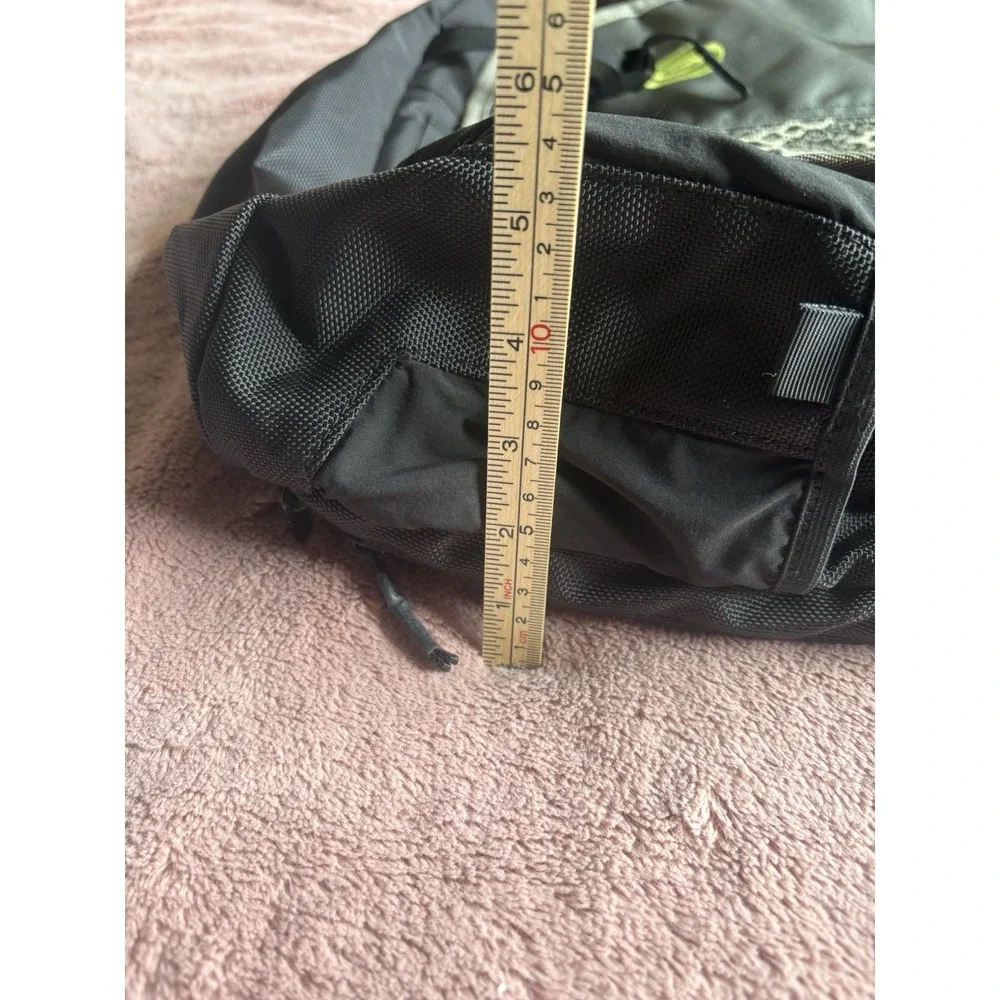 Vintage Timbuk2 Black Gray Rare Design Large Messenger Carry Bag-See Description