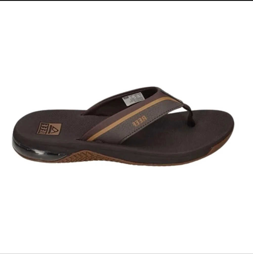 Reef Men Anchor Water friendly Comfortable and Lightweight Flipflop Sandal Brown