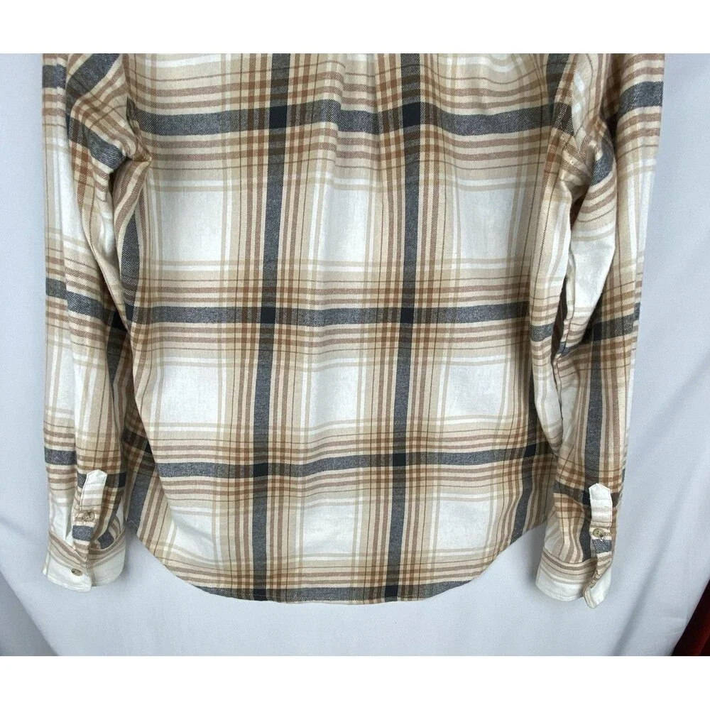 Old Navy length button below
