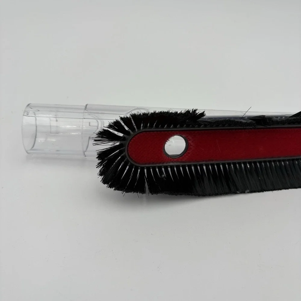 Dyson soft dusting
