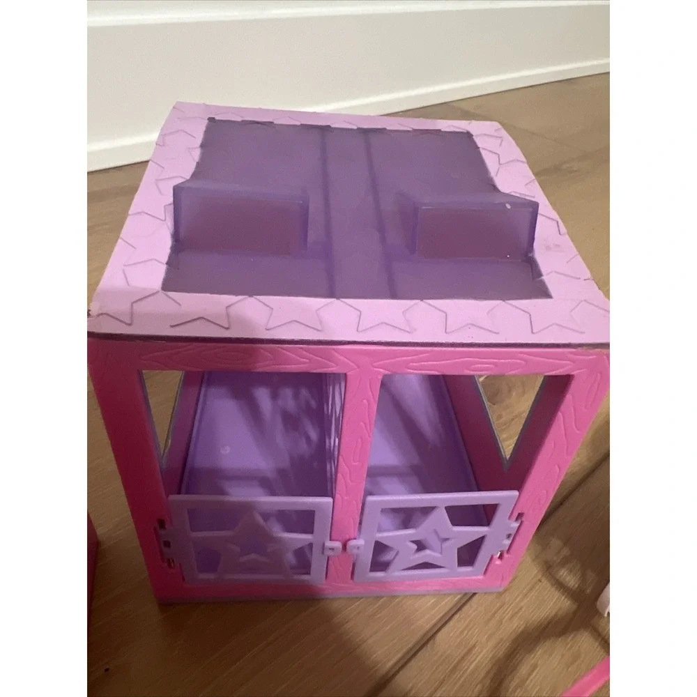 Polly missing carriage seen