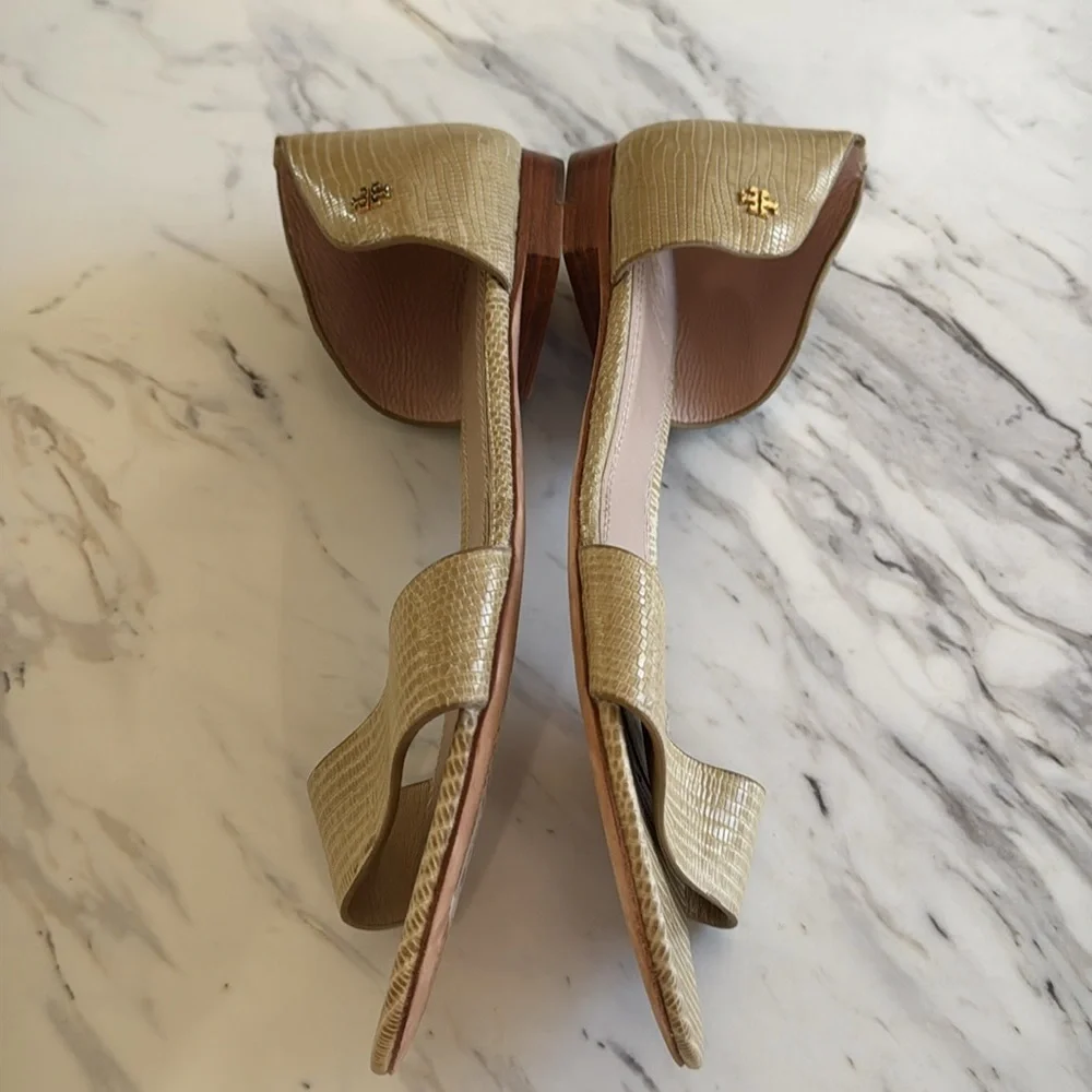 Tory Burch tory burch