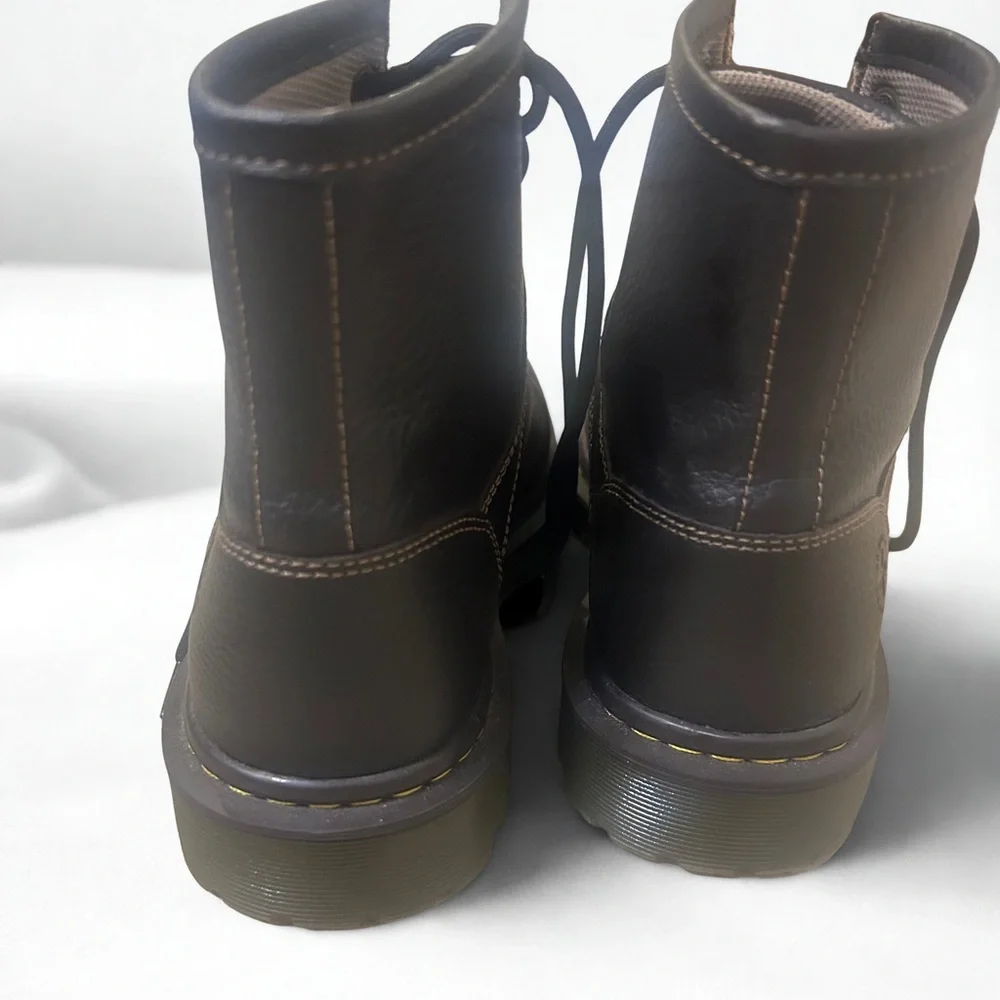 Dr. Martens effortlessly matte box