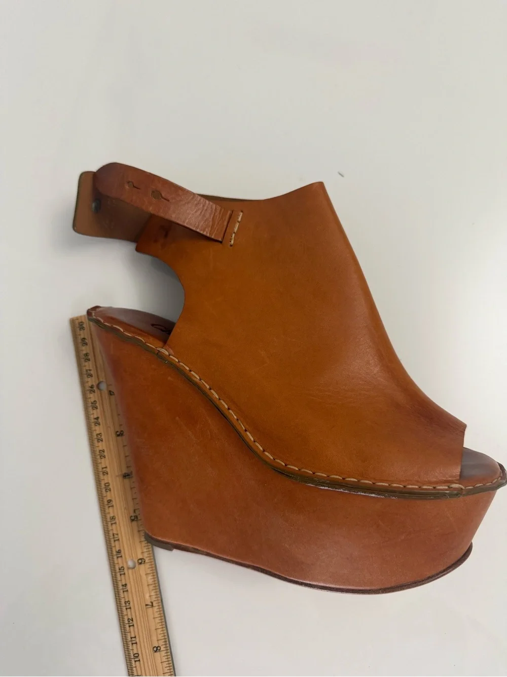 Chloé Tan Leather Peep-Toe Platform Sandals