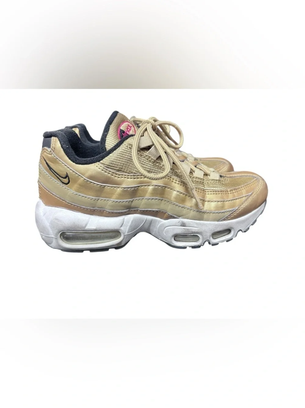 Nike air max 95 metallic gold Sz 6