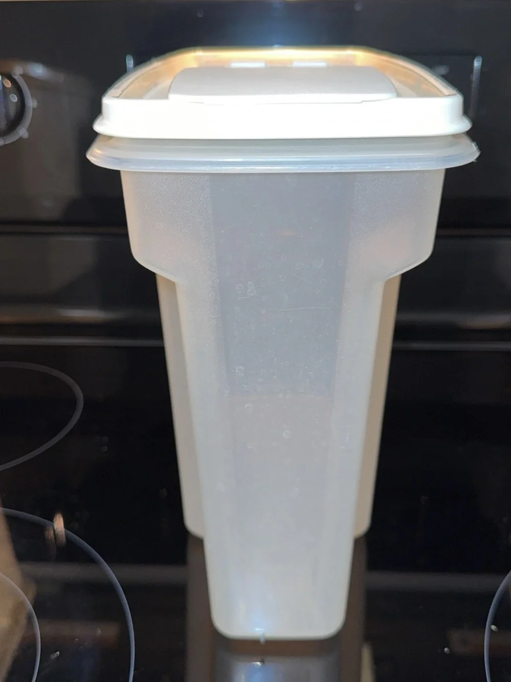 VTG Rubbermaid Plastic Food Storage Containers x3 with Lid - Cream
