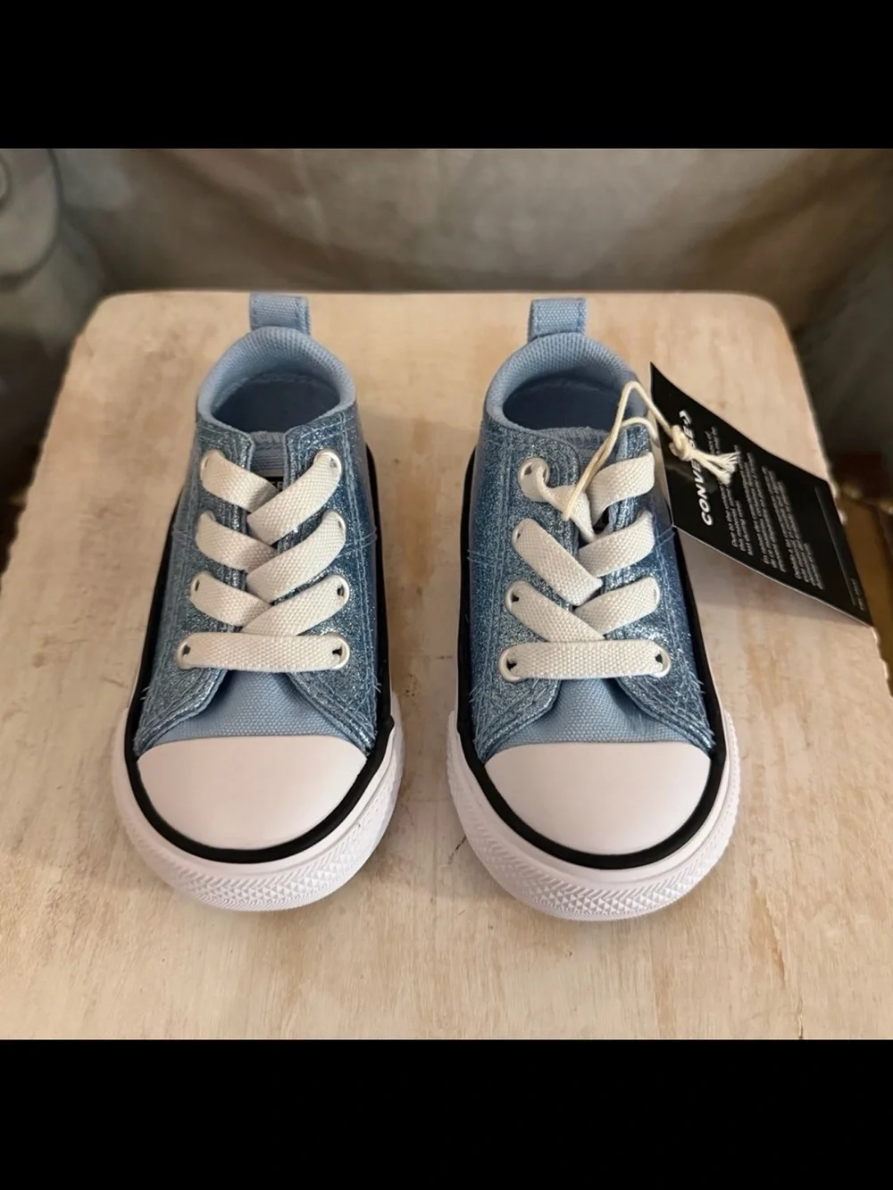 Converse brand new